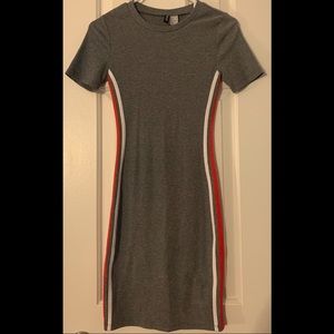 H&M Fitted Ribbed Jersey Dress